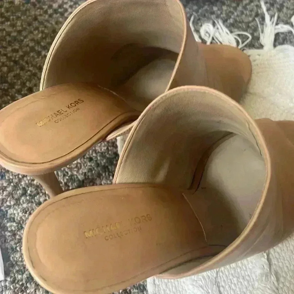 Michael Kors Collection Nude Mule Pumps sz 10 - Picture 10 of 10